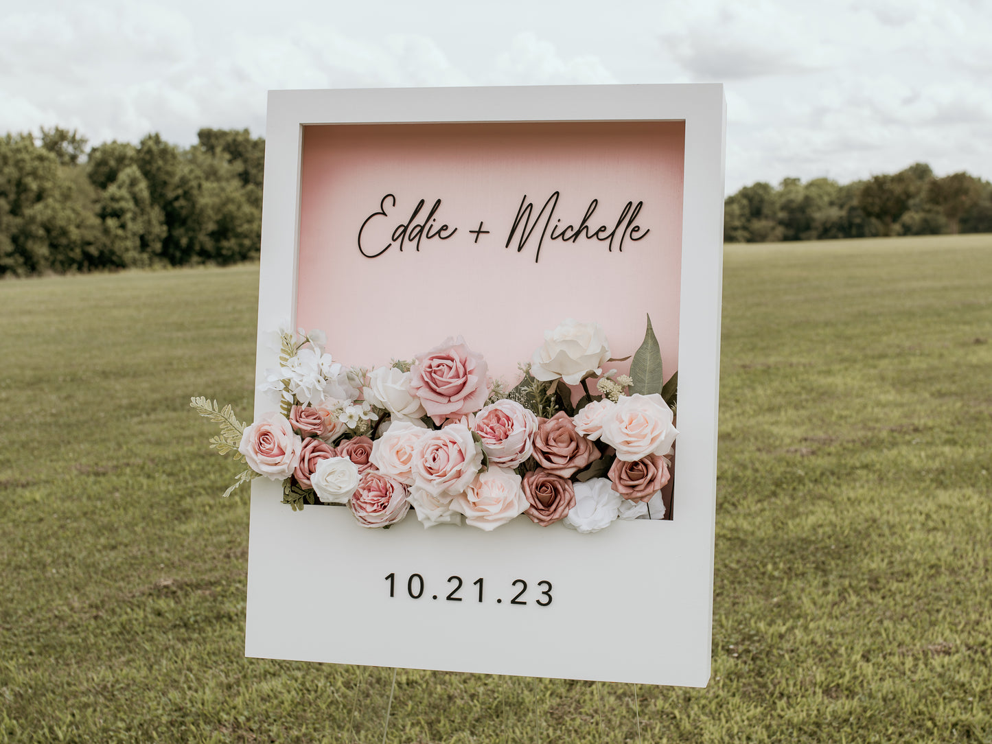 Polaroid Style Flower Box Sign - Welcome Personalized Sign - Wedding/Event